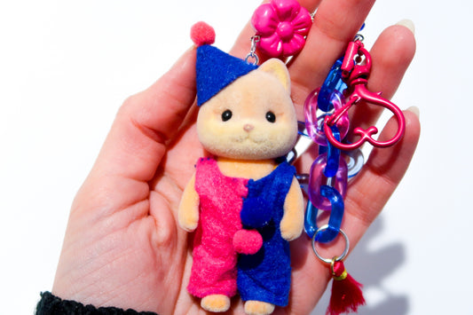 Clown Husky Dog Child - Sylvanian Families Keyring