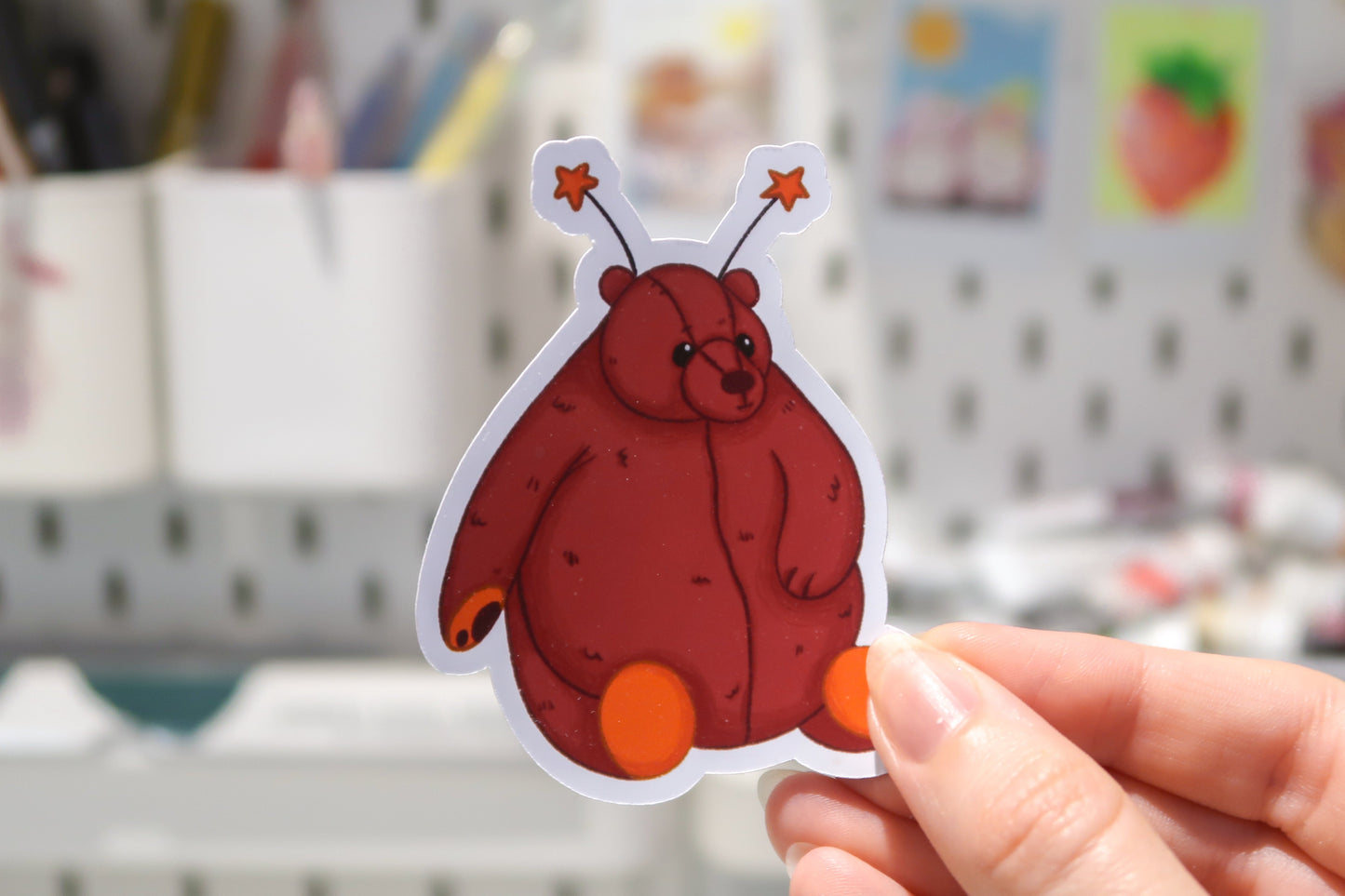 Djungelskog Bear Sticker
